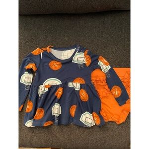 Posh Peanut Swish Set  Bow 3-6 months very good condition